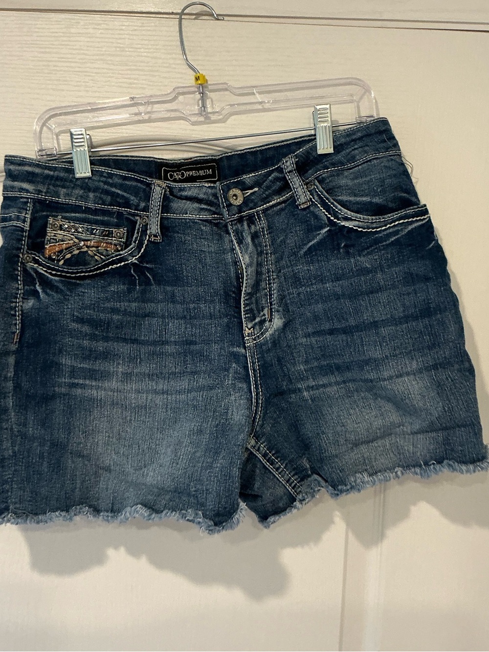 Cato Blue Distressed Denim Shorts 14 Euc
